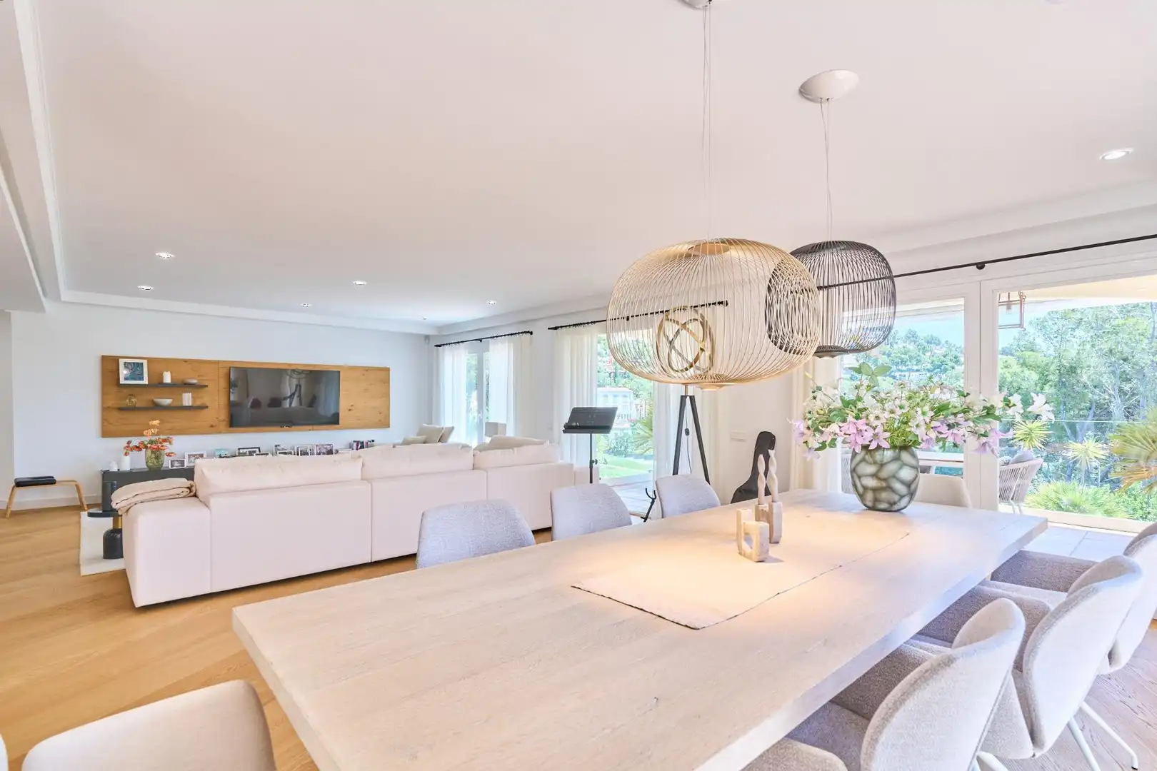 Menjador de Casa o xalet en venda en  Palma de Mallorca amb Aire condicionat, Jardí privat i Parquet