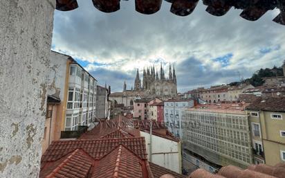 Vista exterior de Pis en venda en Burgos Capital amb Calefacció