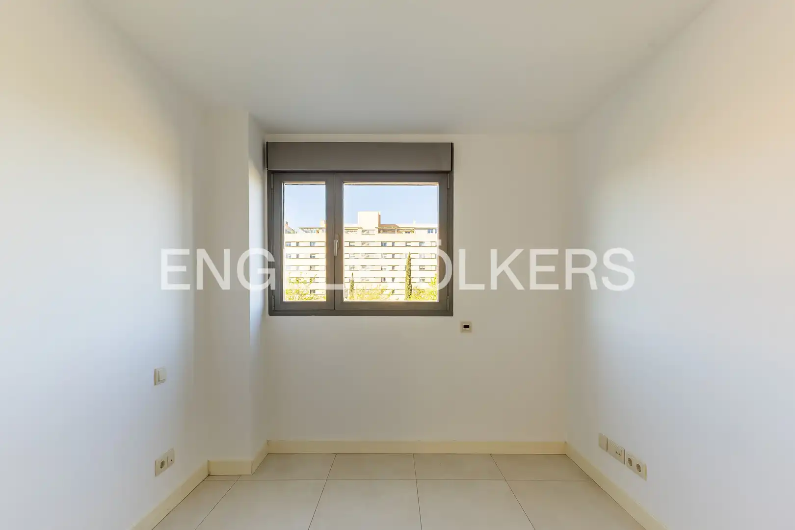 Habitación de Piso en venta en Madrid con Aire acondicionado, Calefacción y Piscina