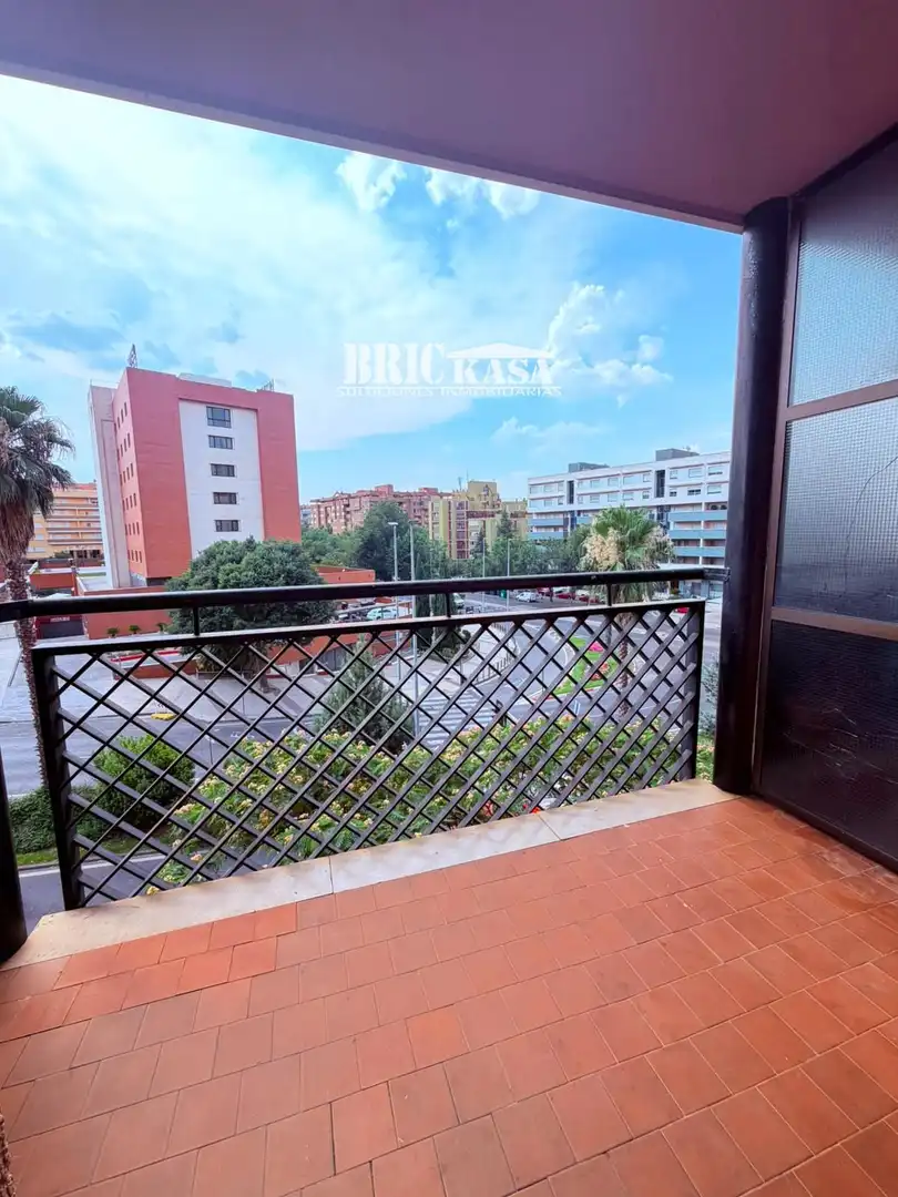 Vista exterior de Pis en venda en Cáceres amb Aire condicionat, Calefacció i Terrassa
