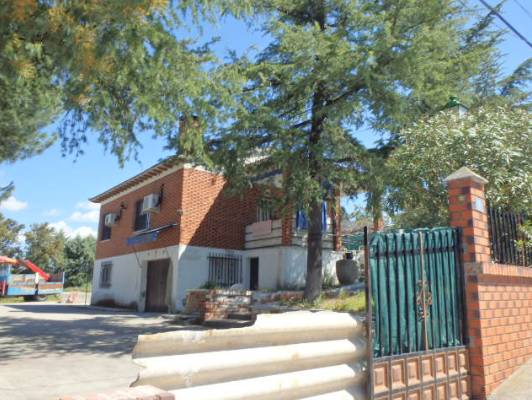 Piso en Venta en Avenida Aviacion 4 en Méntrida