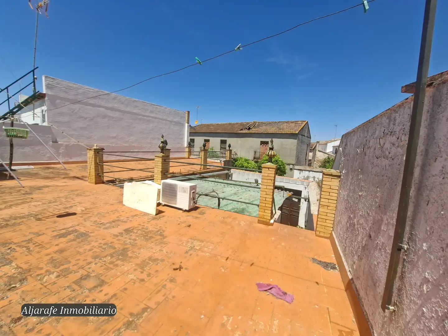 Vista exterior de Casa o xalet en venda en Umbrete amb Terrassa i Traster
