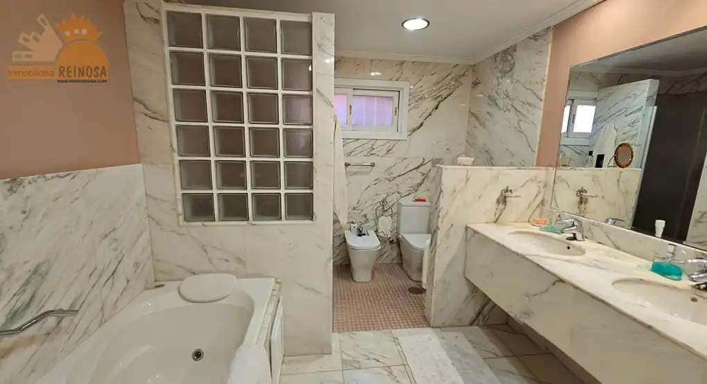 Bathroom of Houses for sale in Molina de Segura  with Air Conditioner, Heating and Private garden