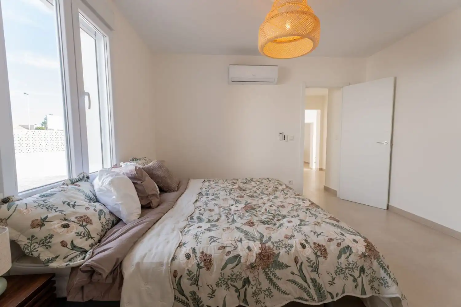 Detached house with pool for sale in Playa de los Locos, imagen 15