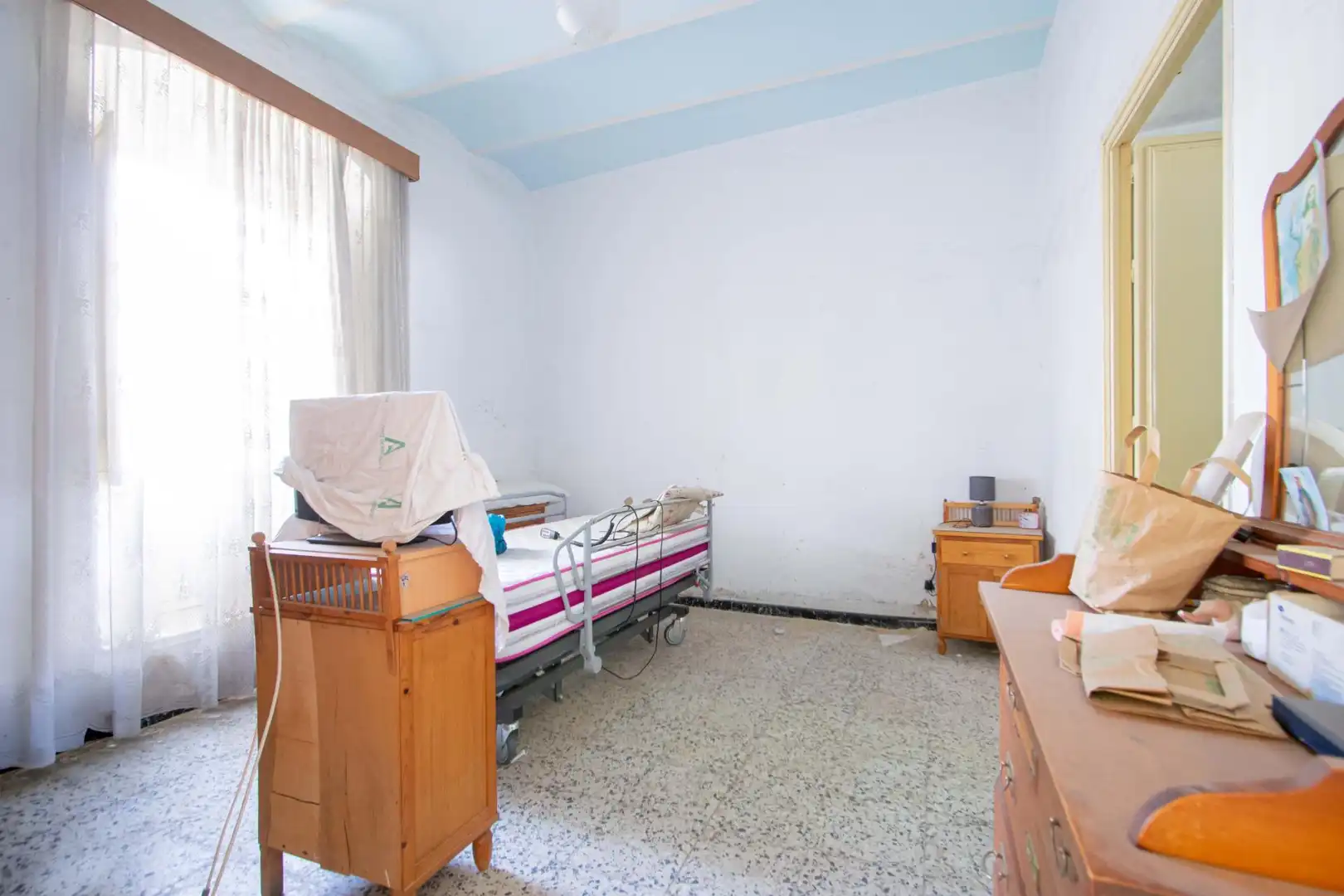 Habitación de Residencial en venta en Dos Hermanas