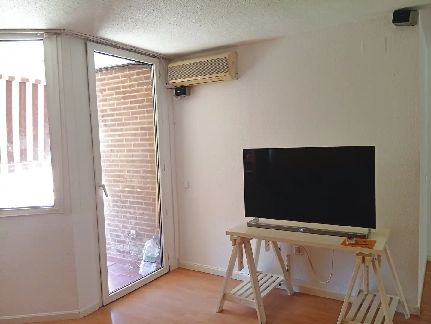 Sala de estar de Piso en venta en Leganés con Aire acondicionado, Calefacción y Jardín privado