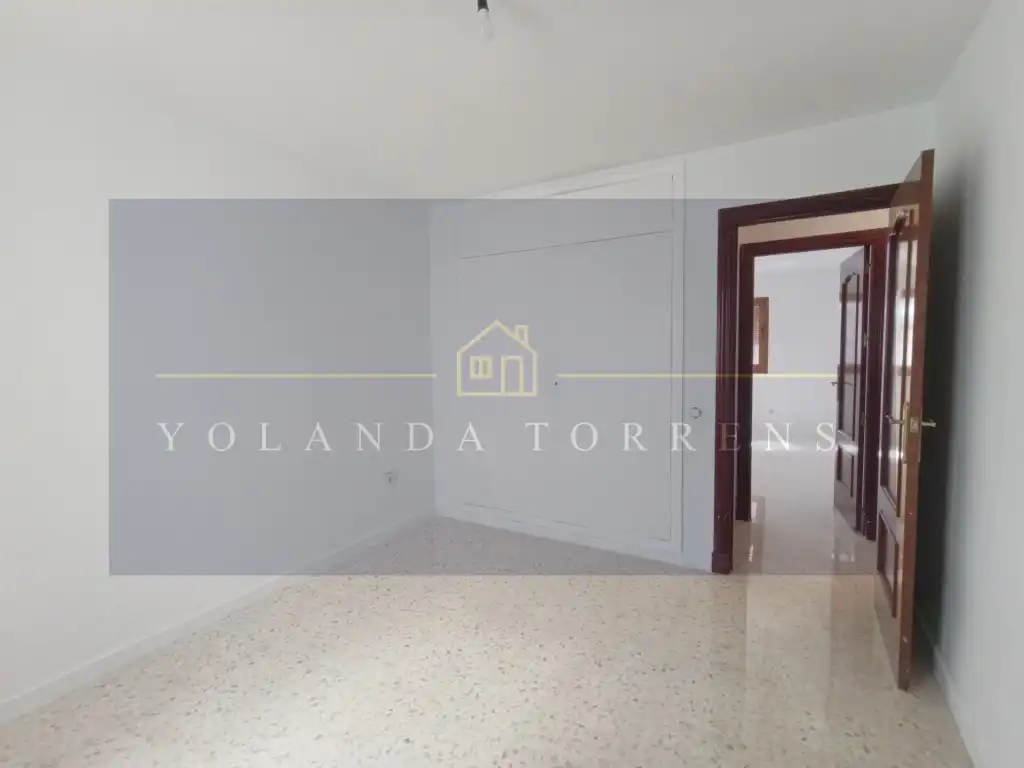 Vista exterior de Piso en venta en Alcalá de Guadaira