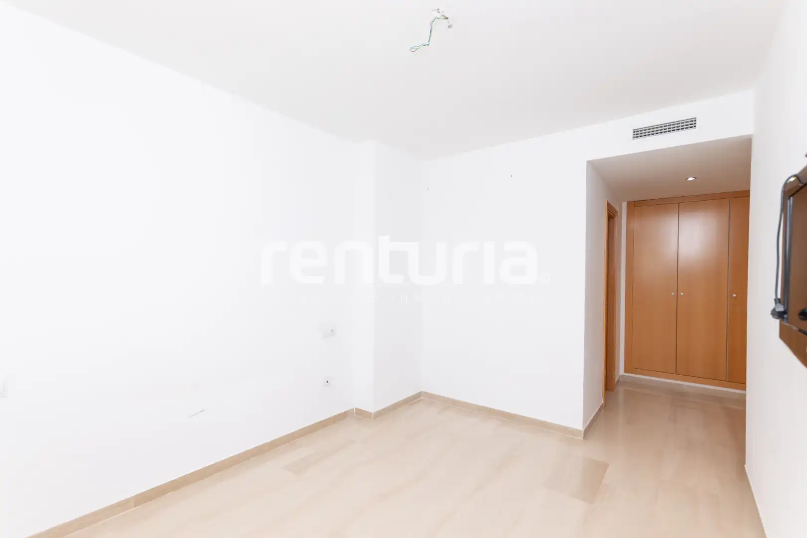 Pis de lloguer a Carrer de Vinaròs, Sant Llorenç - Zona Alfahuir