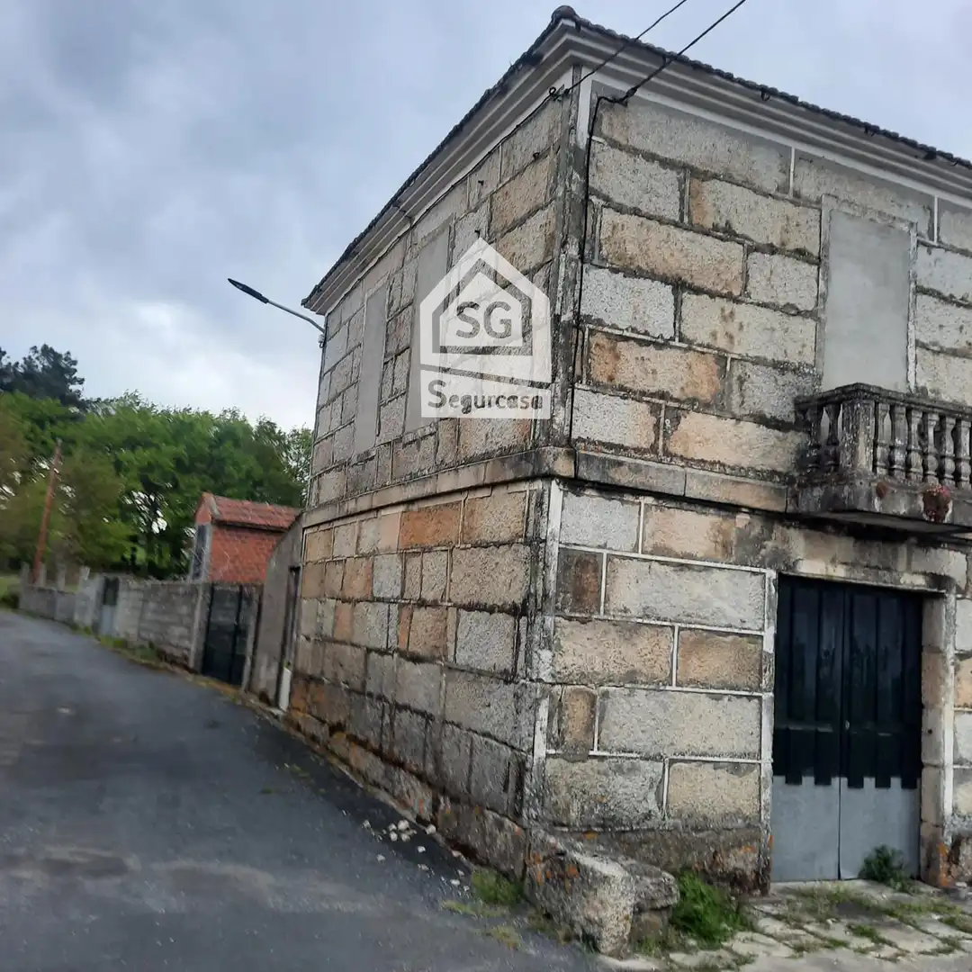 Adossat amb jardí en venda a A Merca, imagen 2