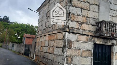 Foto 2 de Casa adosada en venta en A Merca , Ourense