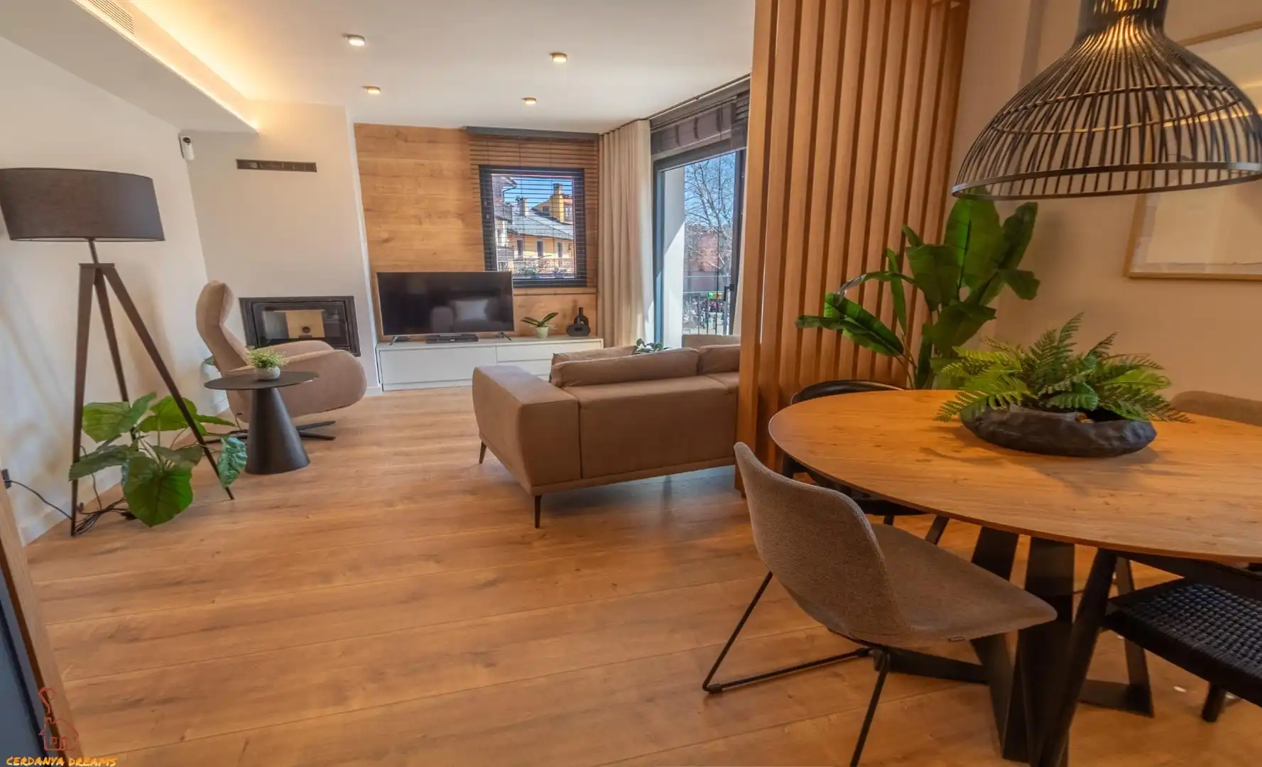 Living room of Flat for sale in Puigcerdà  with Heating, Parquet flooring and Storage room