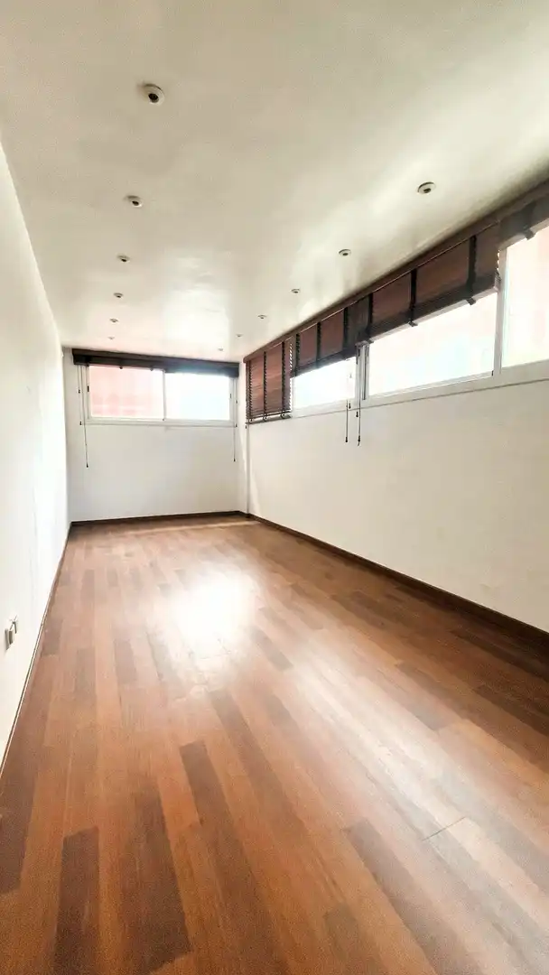Office for sale in Sant Joan Despí  with Storage room