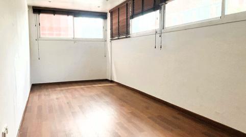 Foto 5 de Oficina en venda a Avinguda del Pla del Vent, Torreblanca, Barcelona