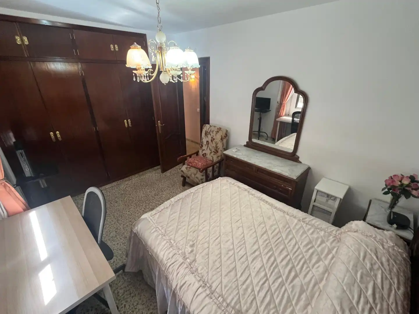 Appartamento con terrazza in affitto a Calle URBION, imagen 18