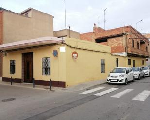 Vista exterior de Casa o xalet en venda en Benetússer amb Aire condicionat i Terrassa