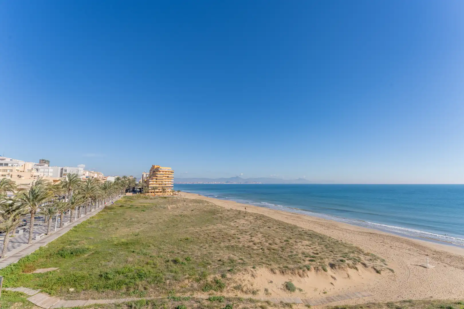 Appartement compact avec ascenseur à vendre à Los Arenales del Sol, imagen 4