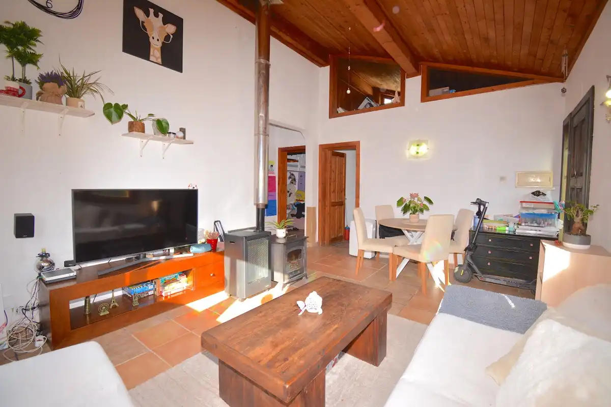 Wohnzimmer von Haus oder Chalet zum Verkauf in Dénia mit Klimaanlage und Privatgarten