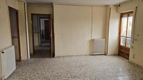 Foto 4 de Piso en venta en Calle Ortega y Gasset, Baza, Granada