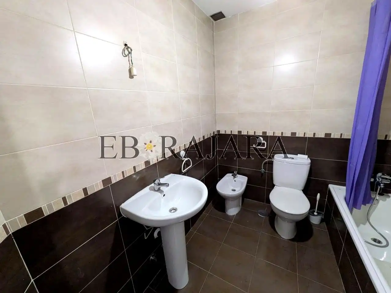 Baño de Piso en venta en Cazalegas con Terraza y Trastero
