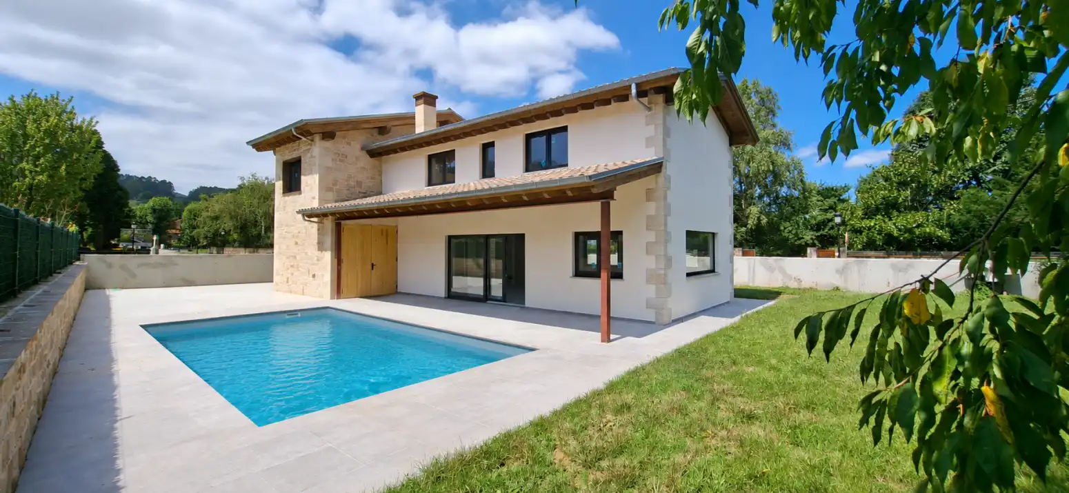 Casa en venda a Santibáñez - BO SANTIBAÑEZ 11