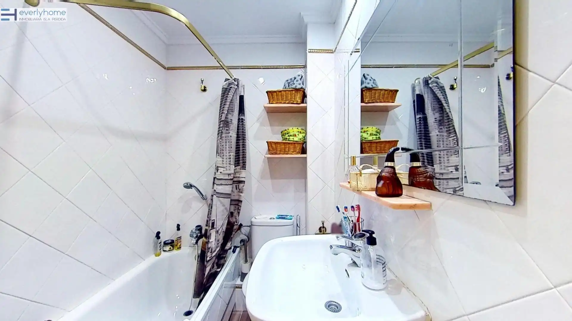 Baño de Apartamento en venta en La Pobla de Farnals con Jardín privado y Piscina comunitaria