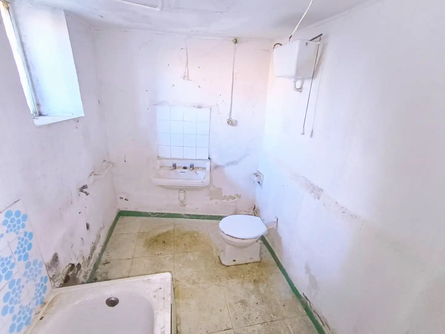 Baño de Casa o chalet en venta en Villarramiel con Jardín privado, Trastero y Amueblado