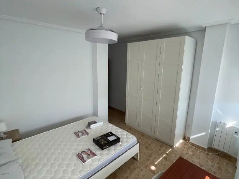 Bedroom of Flat for rent in Cáceres  with Heating, Storage room and Furnished
