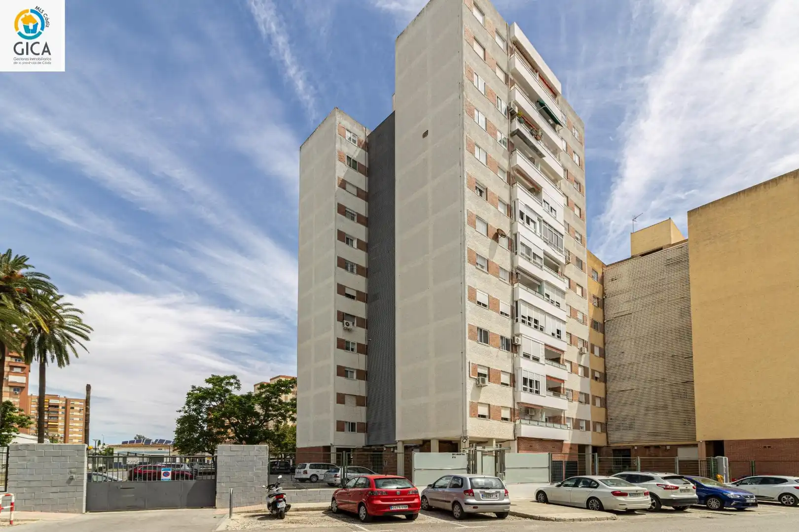 Exterior view of Flat for sale in Jerez de la Frontera  with Air Conditioner, Furnished and Community pool