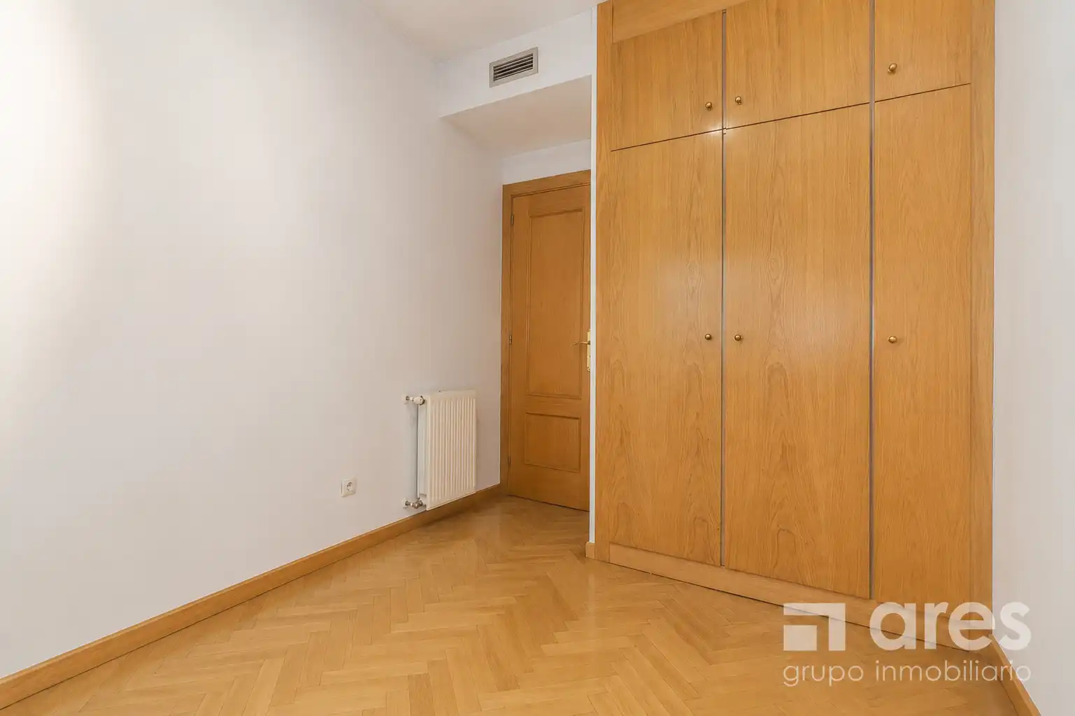 Habitación de Piso en venta en Madrid con Aire acondicionado, Calefacción y Trastero