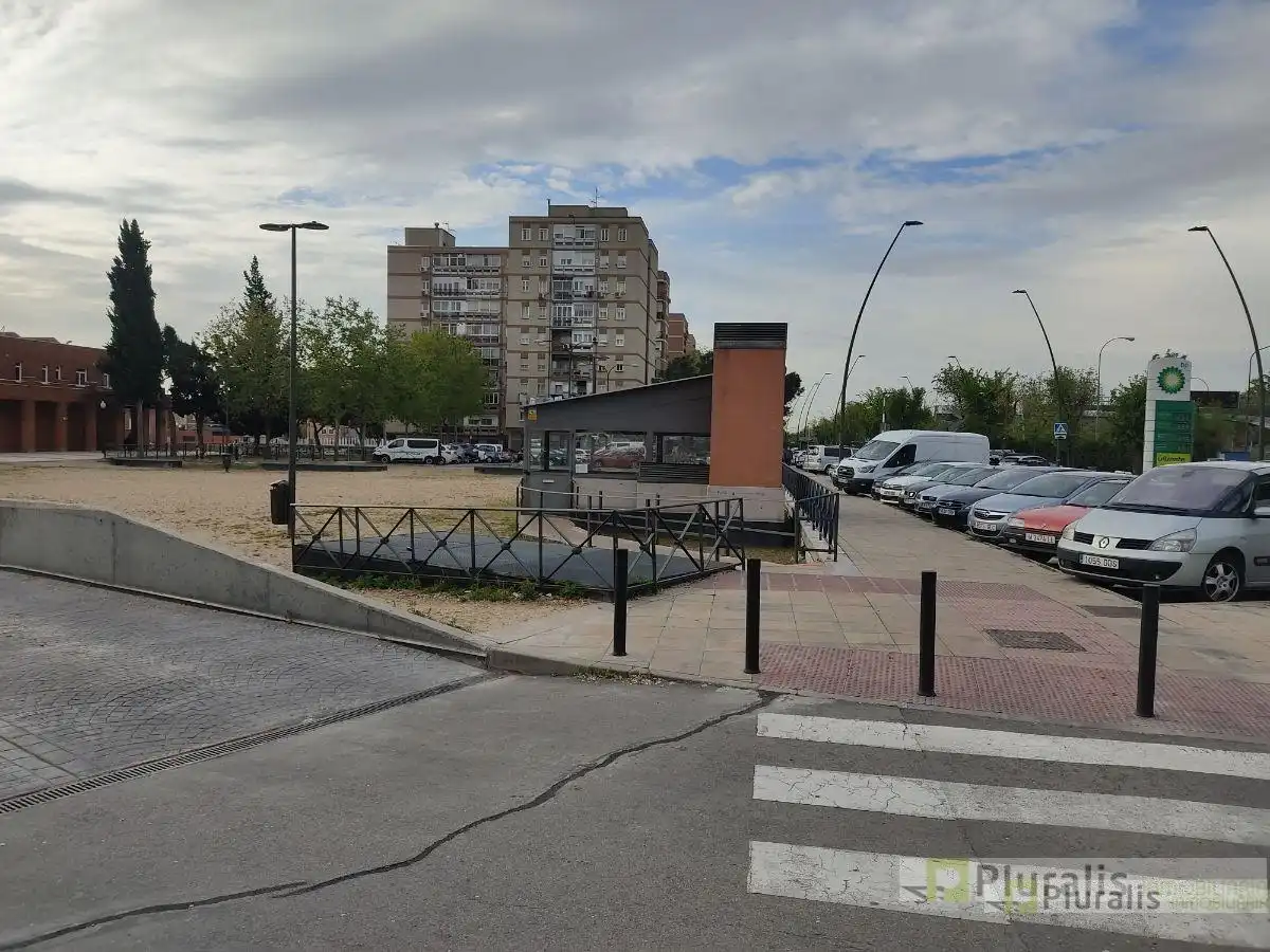 Parking of Garage for rent in La Alhóndiga