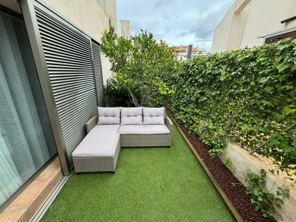 Casa a schiera con piscina in vendita a Calle Grumete-Cabo Roig