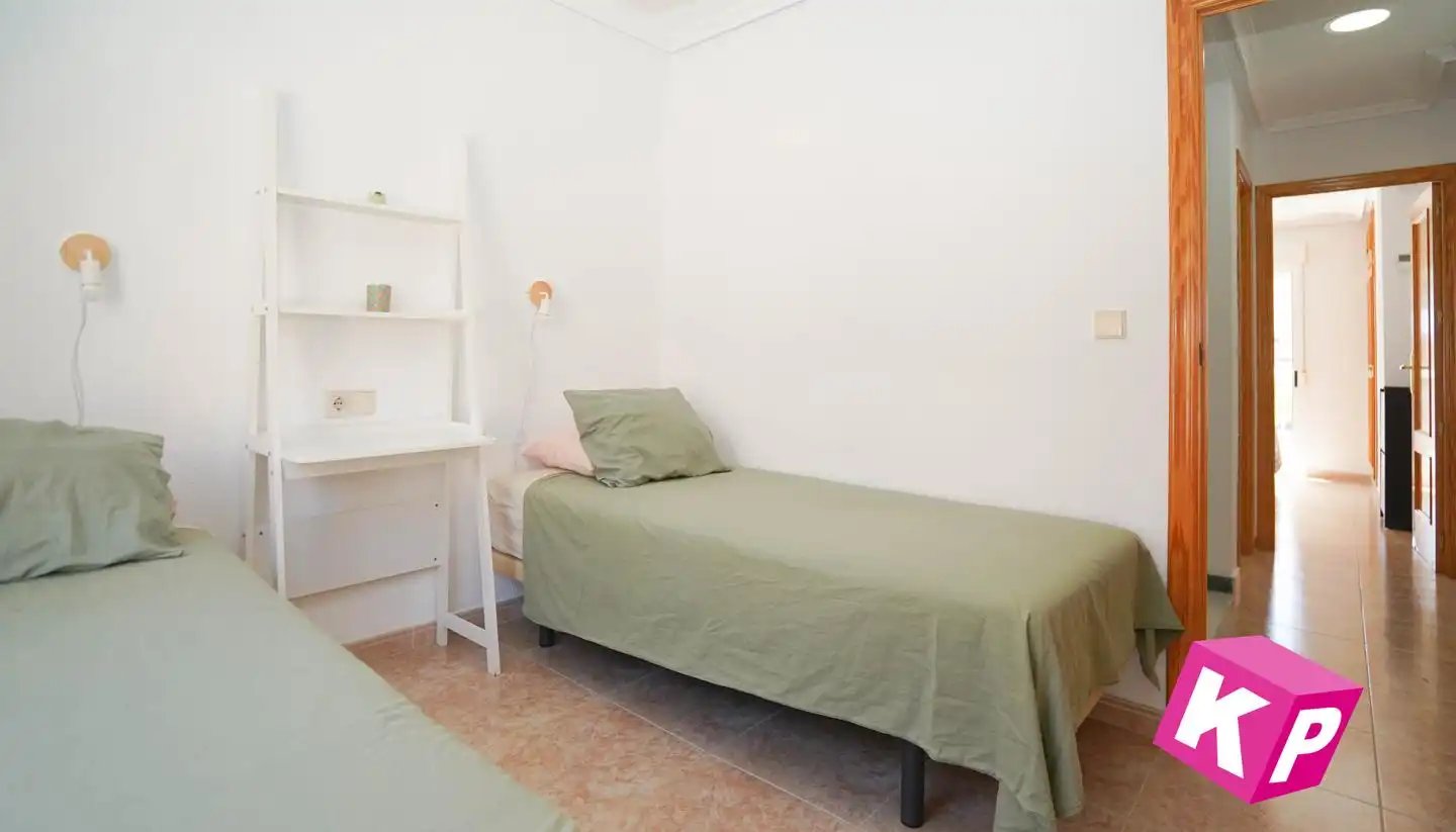 Dormitori de Casa o xalet en venda en Santa Pola amb Aire condicionat, Terrassa i Piscina
