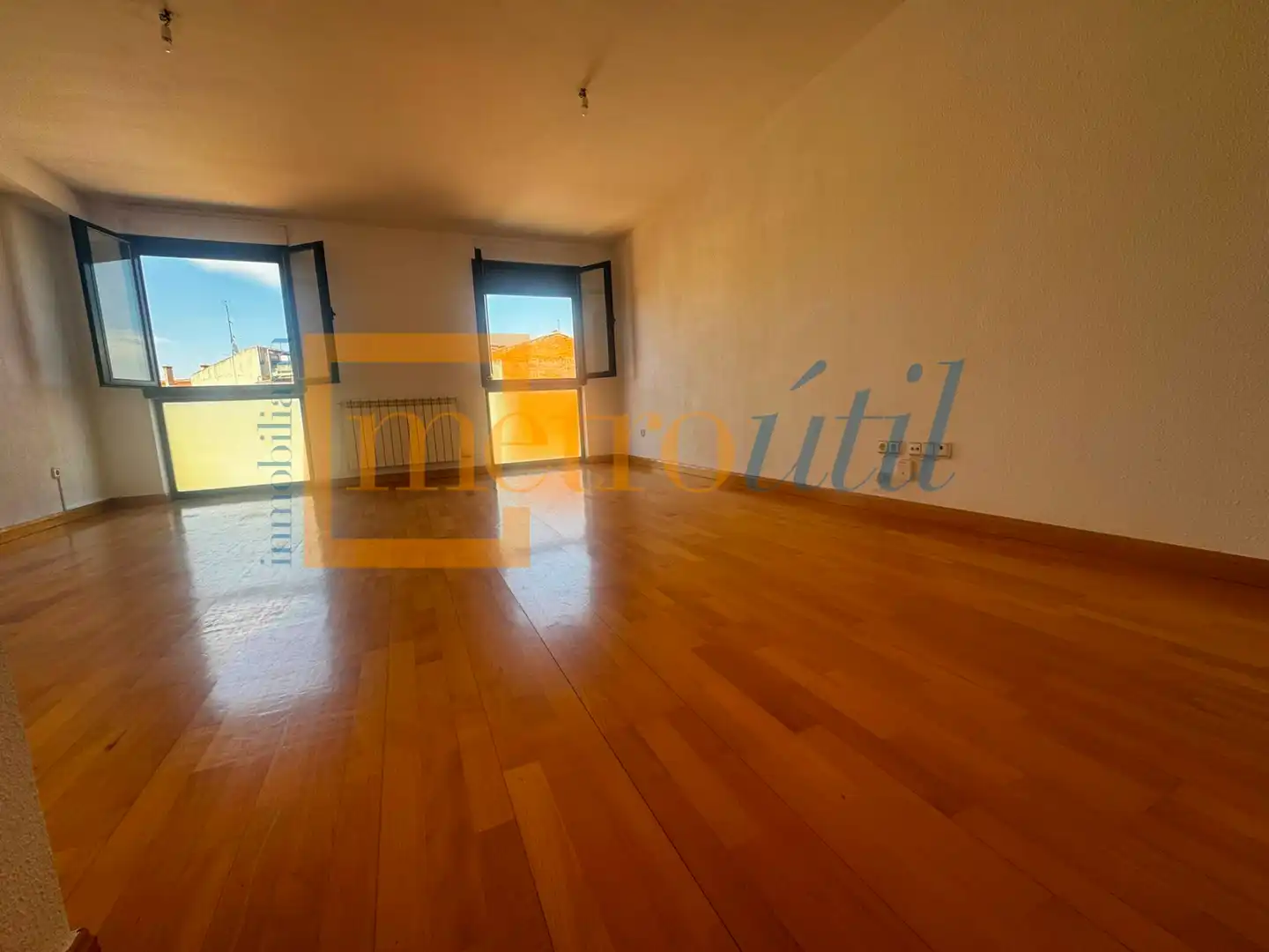 Appartamento con ascensore in vendita a Villares de la Reina
