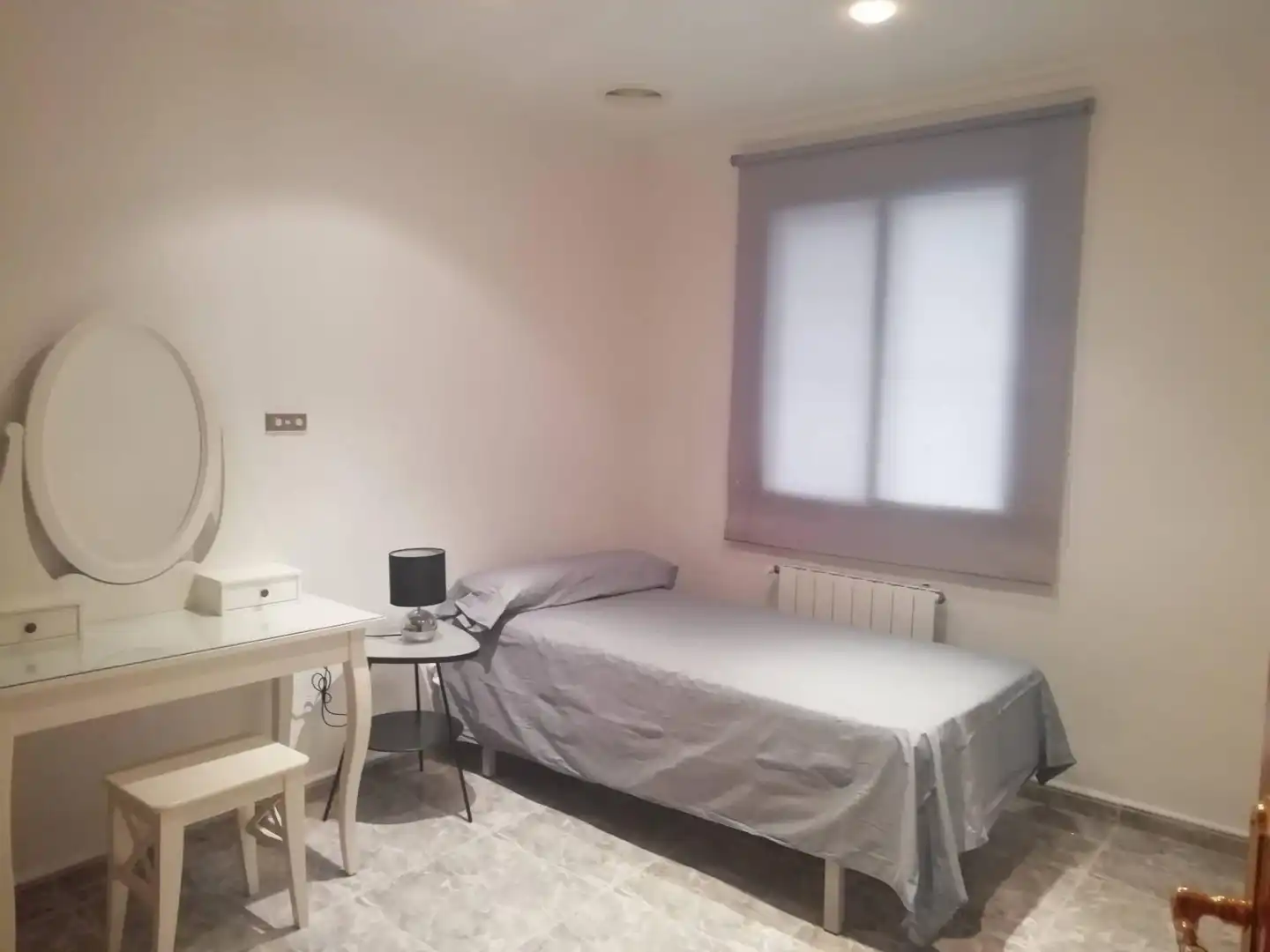 Dormitori de Casa o xalet en venda en Elche / Elx amb Aire condicionat, Jardí privat i Piscina