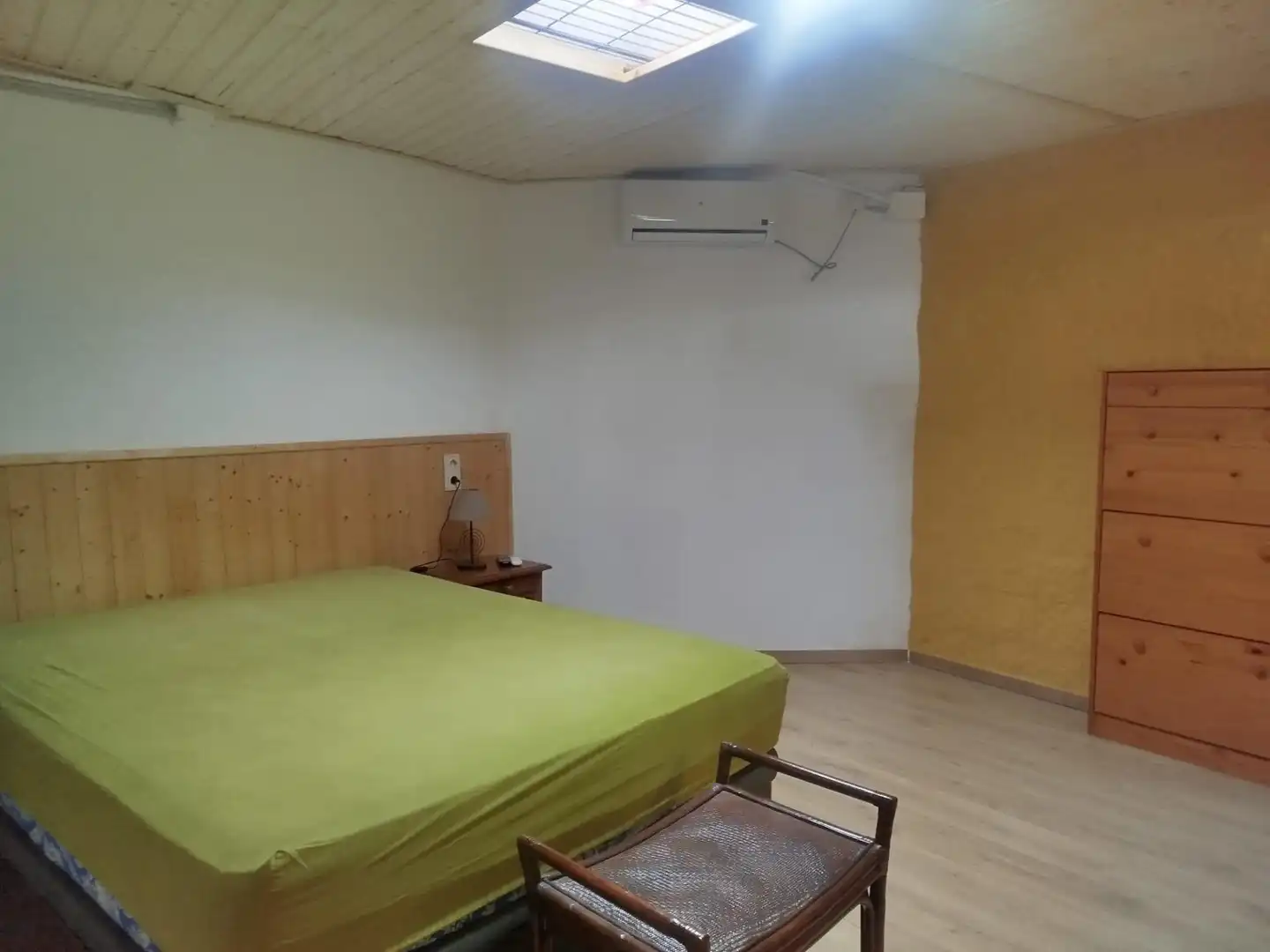 Bedroom of Houses for sale in Moclinejo