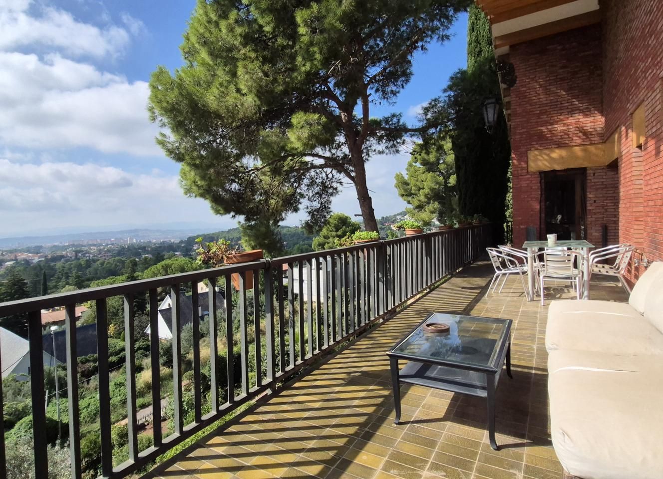 Terrassa de Casa o xalet en venda en Matadepera amb Aire condicionat, Calefacció i Jardí privat