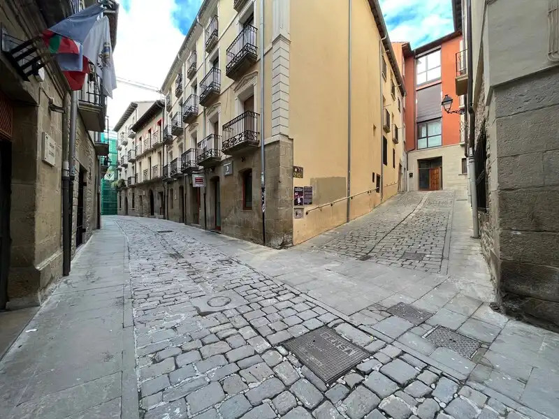 Local comercial en venta en García Goyena