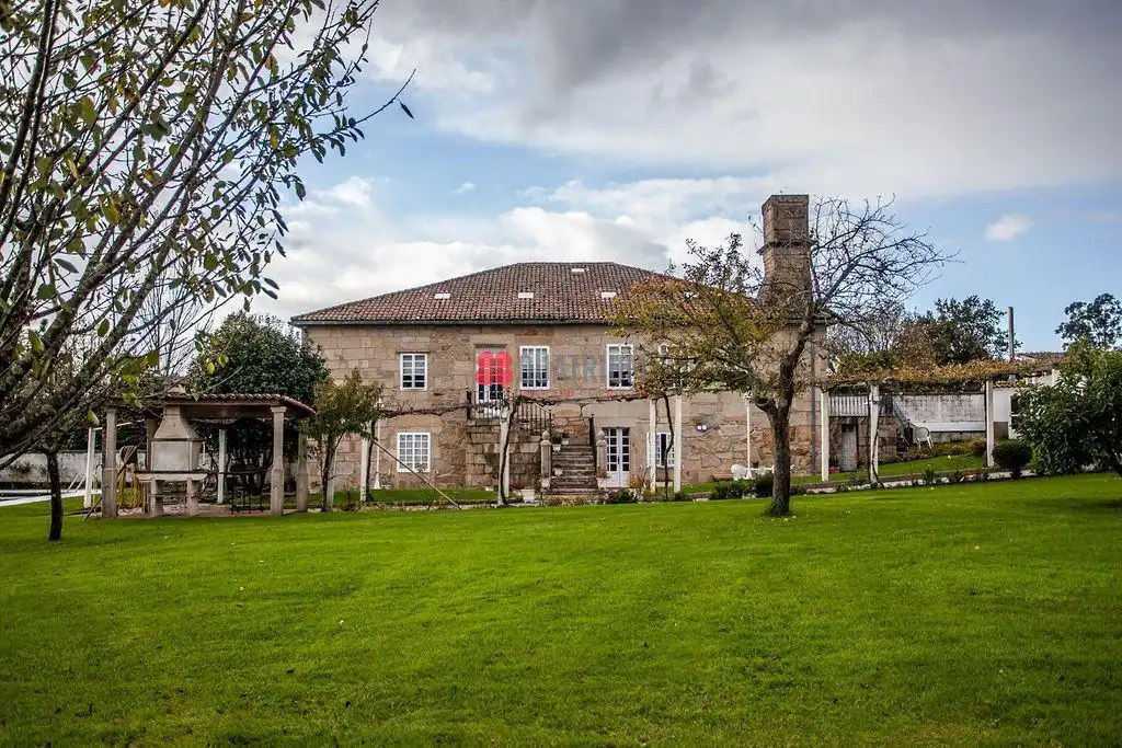 Vista exterior de Casa o xalet en venda en Padrón amb Jardí privat