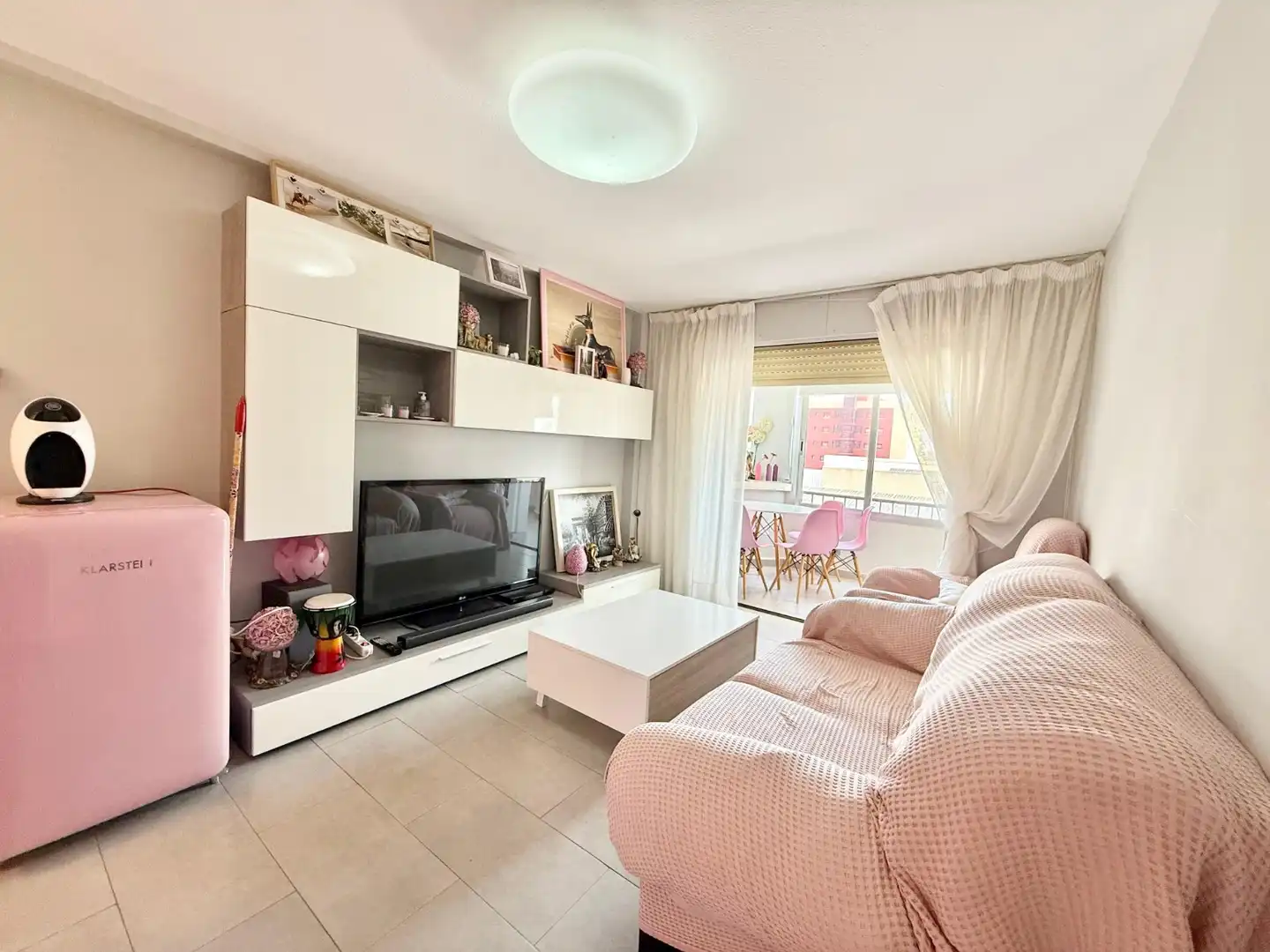 Sala d'estar de Apartament de lloguer en Pilar de la Horadada amb Calefacció, Moblat i Forn