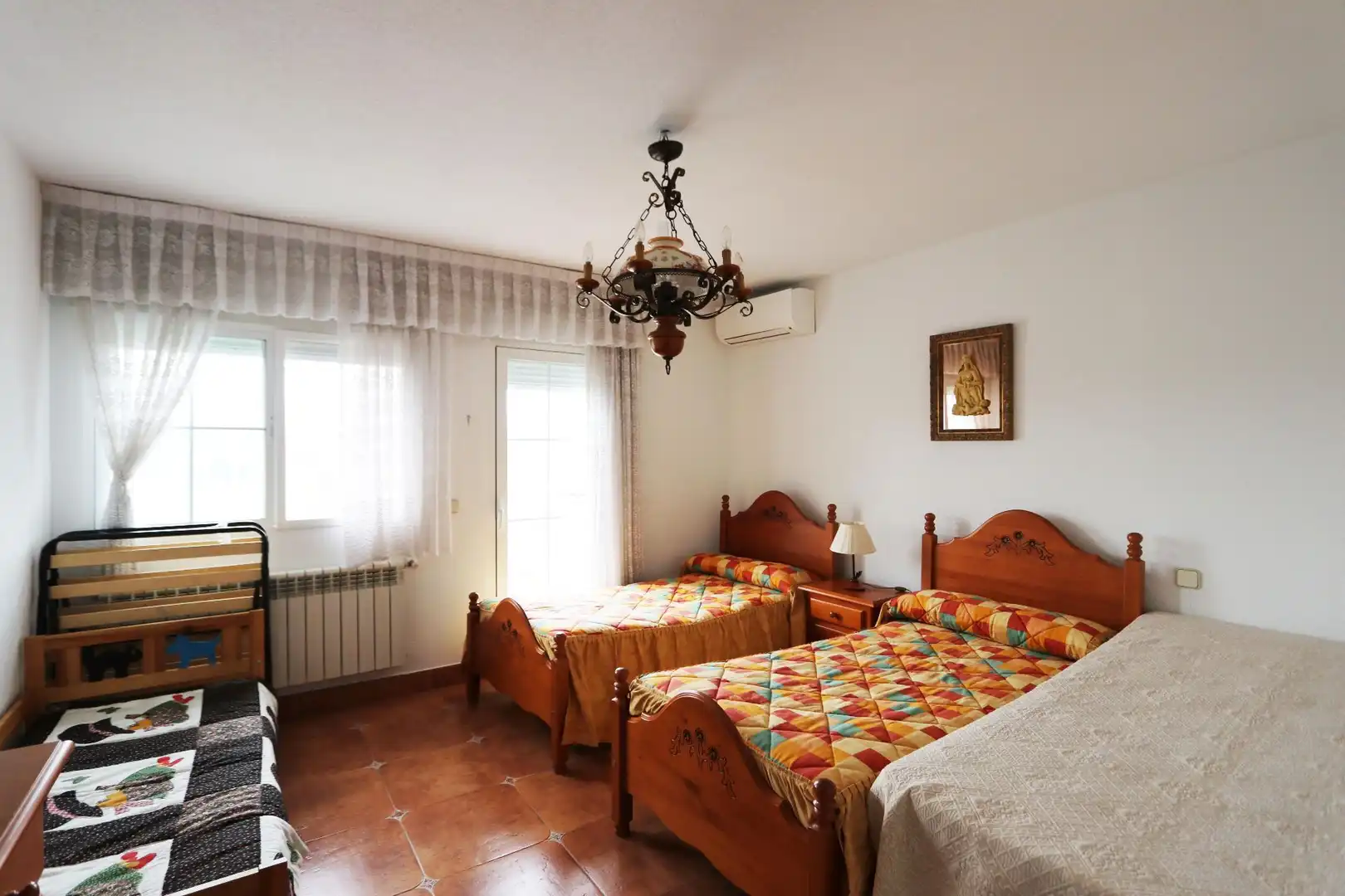 Habitación de Casa o chalet en venta en Colmenarejo con Calefacción, Terraza y Trastero