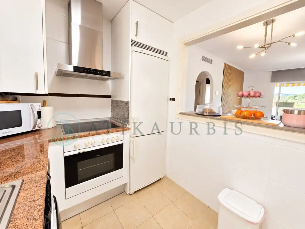 Kitchen of Flat for sale in Mijas Golf