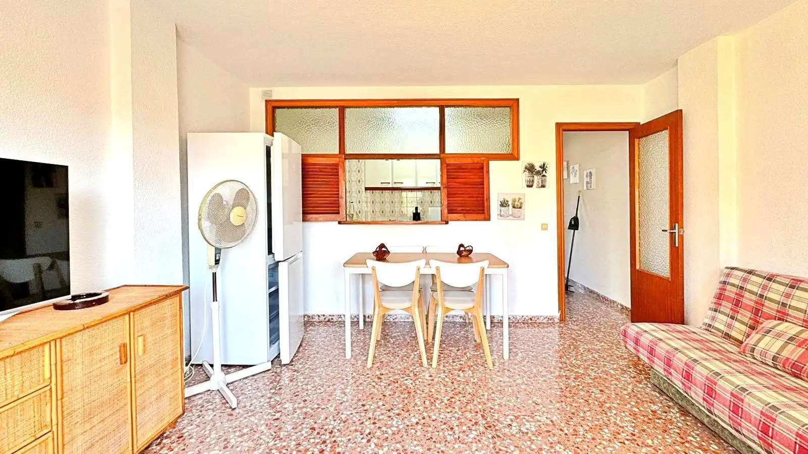 Apartament amb terrassa en venda a Calle bajamar 2, imagen 3