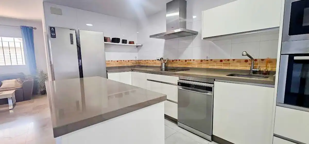Maison mitoyenne à vendre à Calle Poeta Alfonso Canales 38, imagen 8