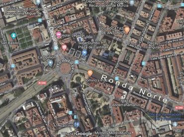 Locale commerciale in vendita a Norte