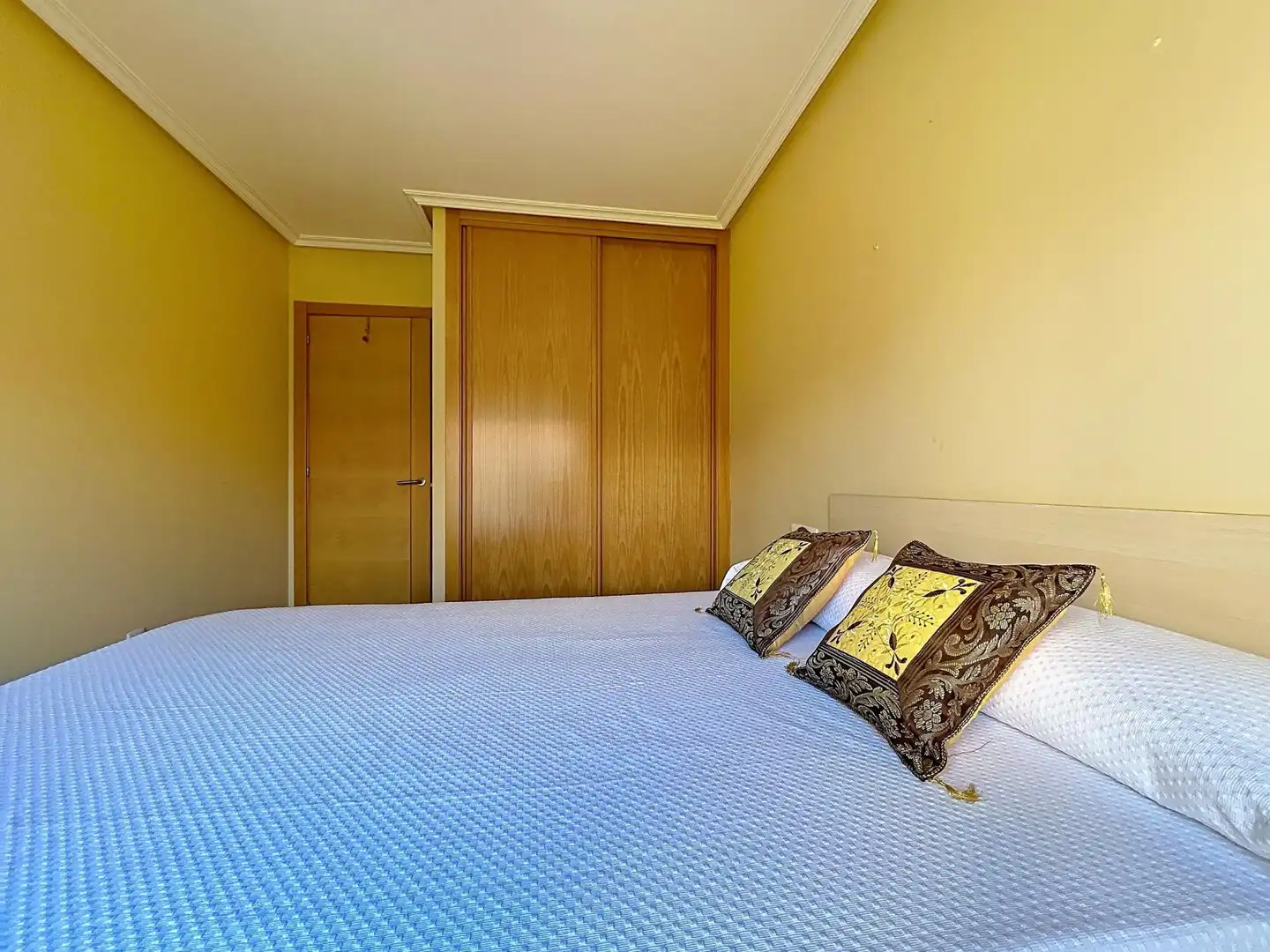 Habitación de Apartamento en venta en Ourense Capital  con Calefacción
