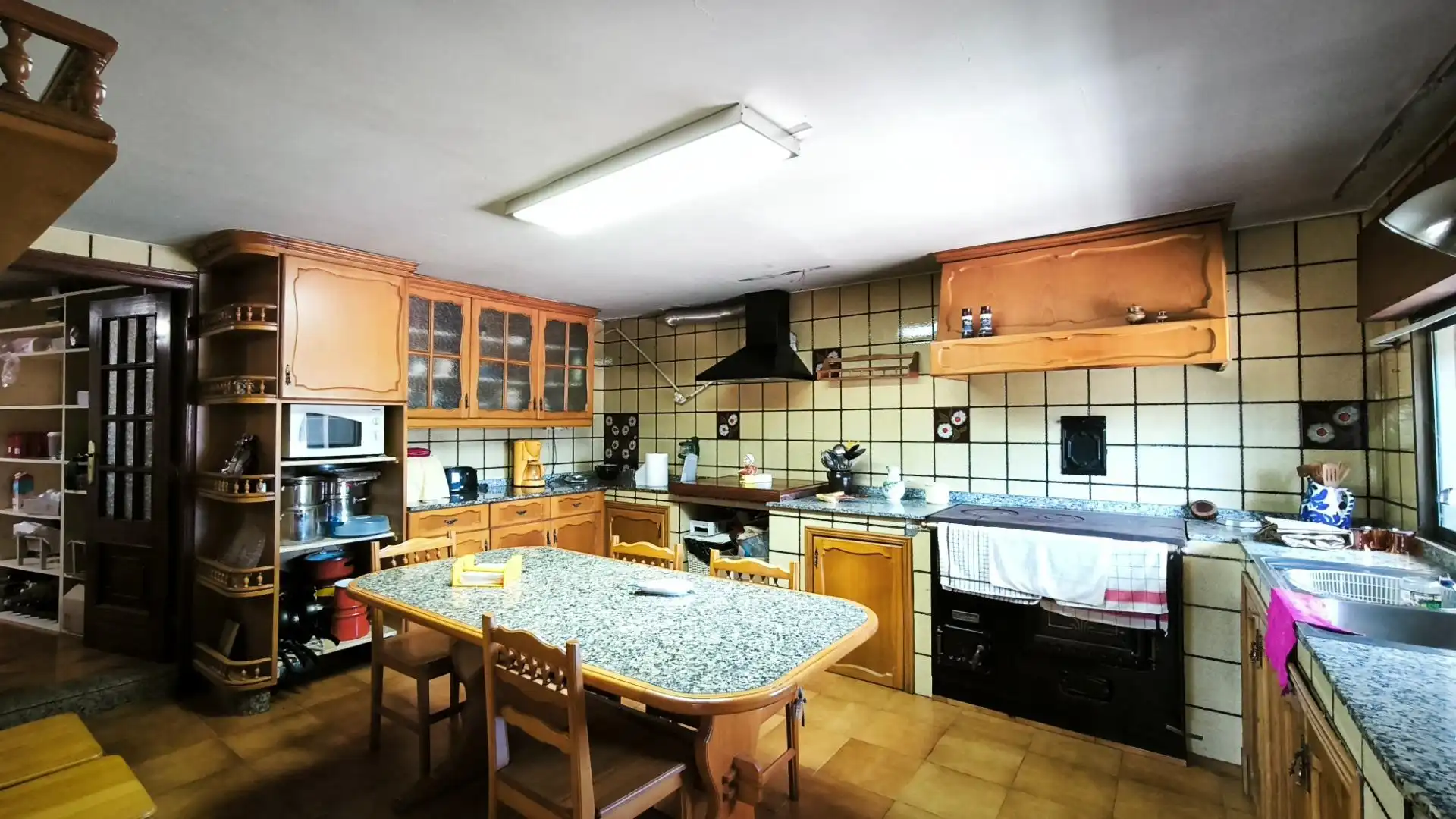 Cocina de Casa o chalet en venta en A Lama   con Calefacción, Trastero y Balcón
