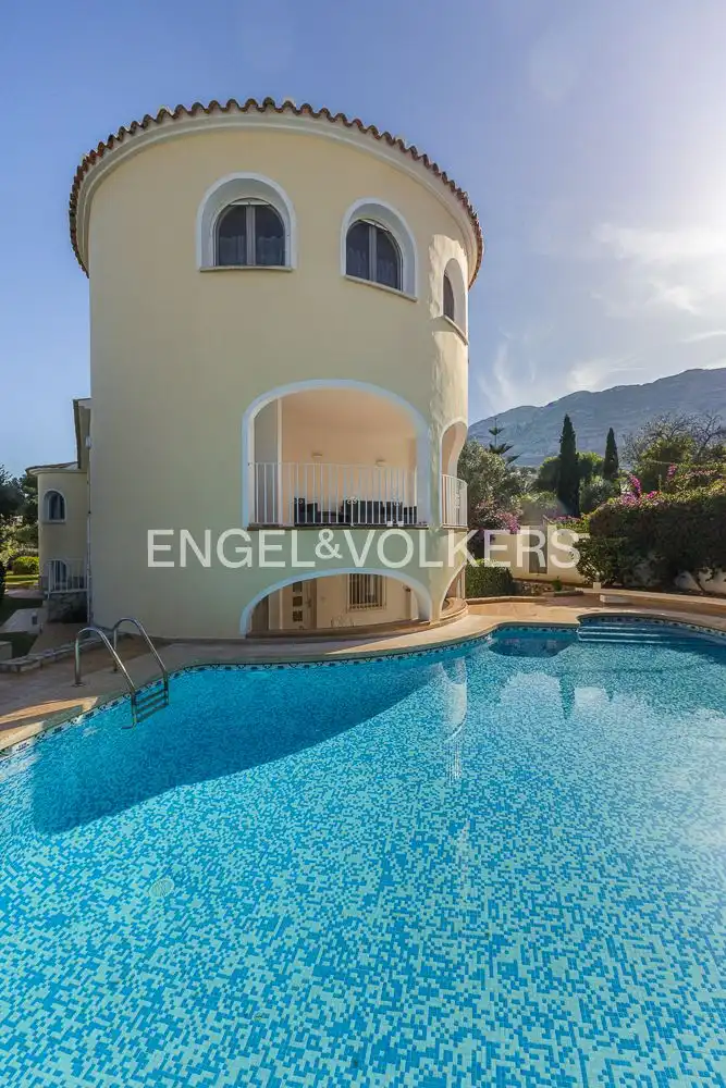 Exterior view of Houses for sale in Dénia  with Air Conditioner, Heating and Private garden
