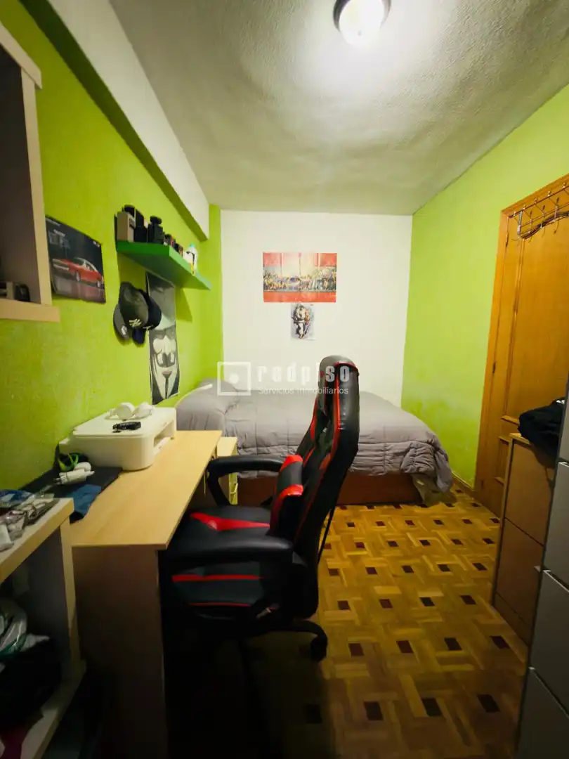 Habitación de Piso en venta en Madrid con Terraza