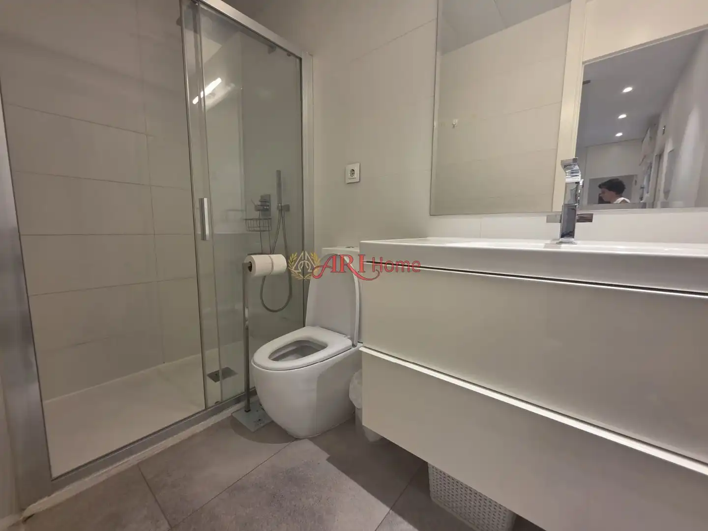 Baño de Piso en venta en Madrid con Aire acondicionado, Calefacción y Amueblado