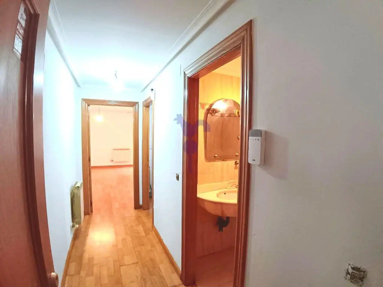 Apartament en venda en León Capital  amb Calefacció, Parquet i Traster